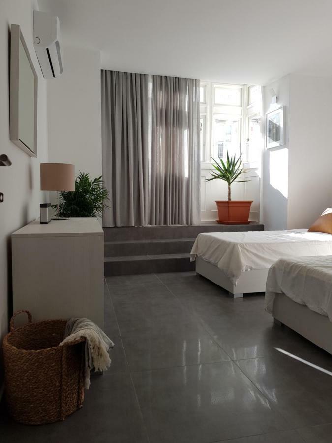 Duplex Maisonette With Heated P-Pool And Jacuzzi San Ġiljan Kültér fotó