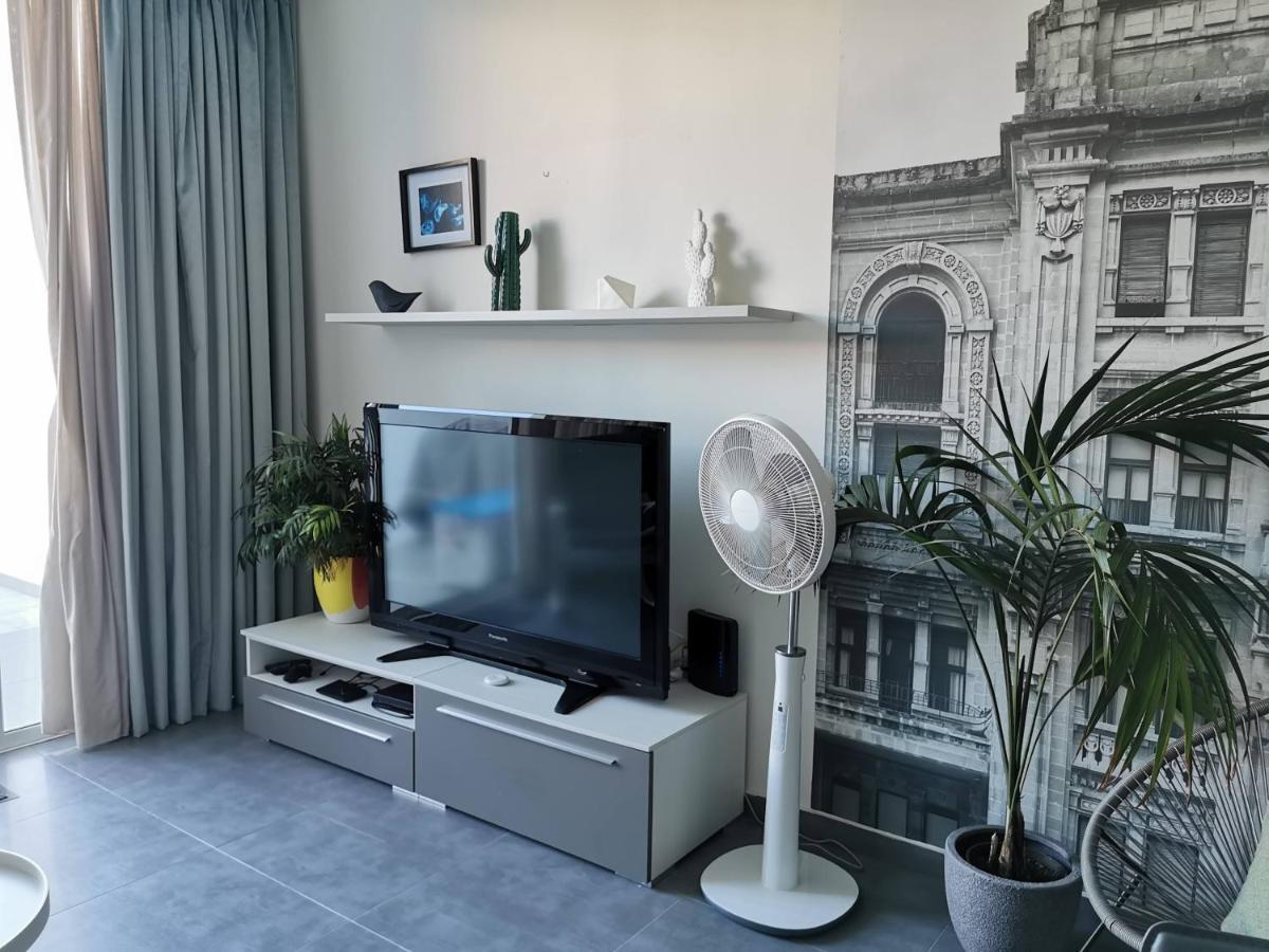Duplex Maisonette With Heated P-Pool And Jacuzzi San Ġiljan Kültér fotó